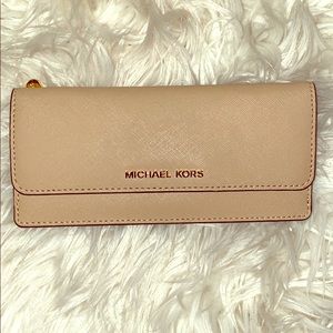 👜 MICHAEL KORS wallet